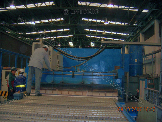 HORNO PARA EL TEMPLADO DE VIDRIO PLANO T.G.L.