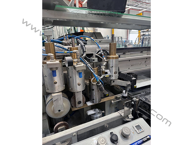 MESA DE CORTE PARA VIDRIO LAMINADO BAVELLONI