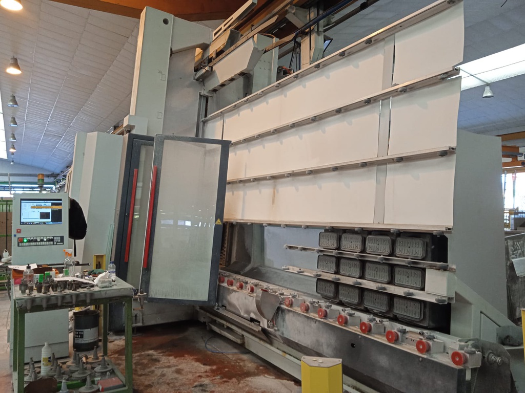 CNC VERTICAL PARA VIDRIO INTERMAC