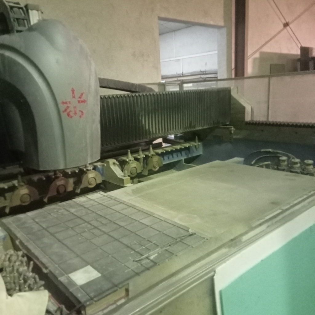 C.N.C HORIZONTAL PARA MECANIZADO DE VIDRIO PLANO C.M.S TECNOMETAL